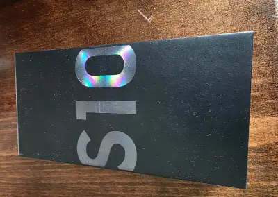 SAMSUNG GALAXY S10