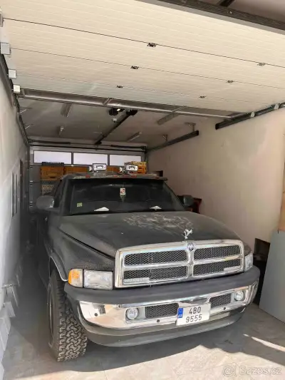 Dodge RAM – 2001, 130 000 km