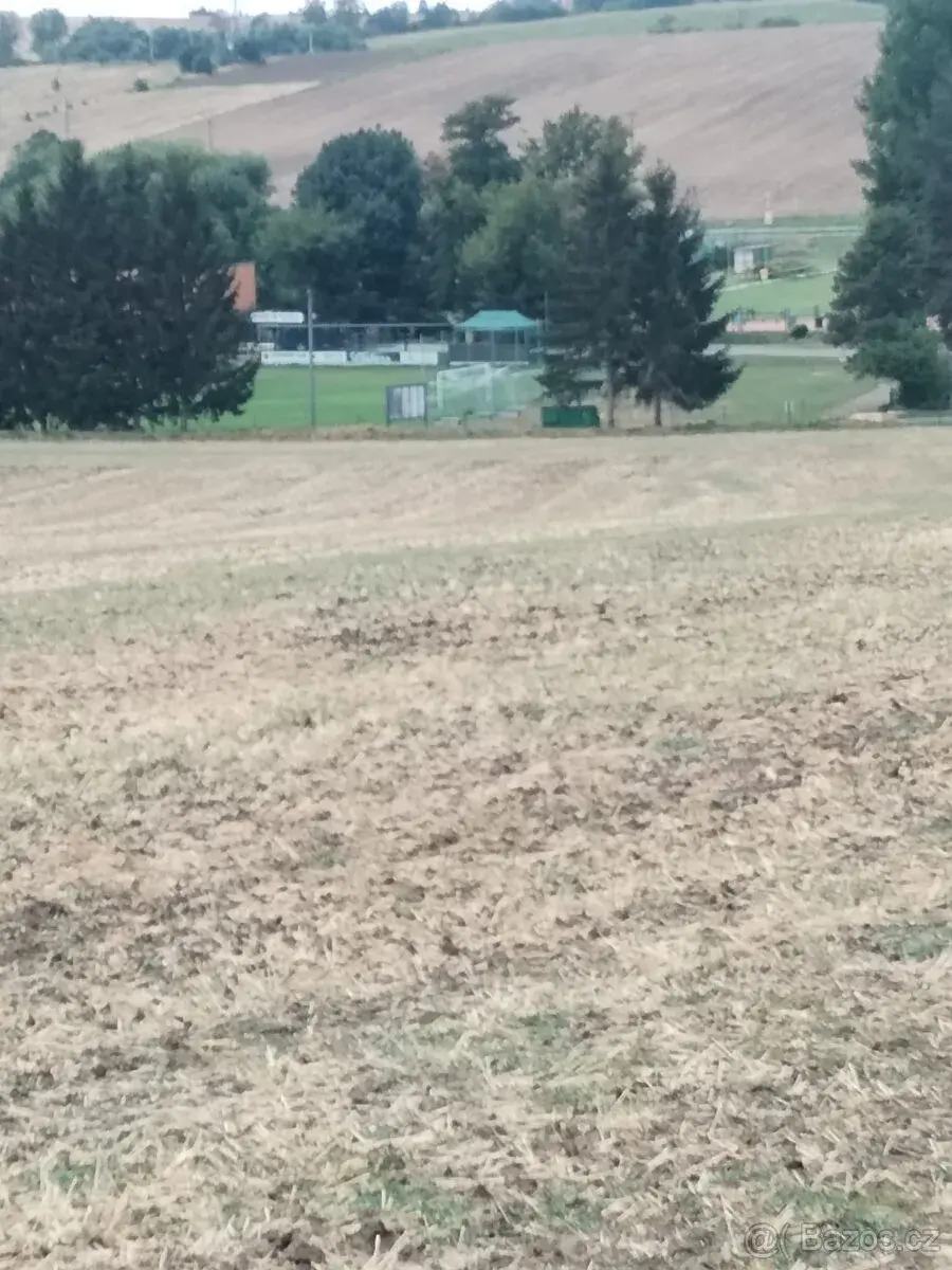 Prodej pozemku 2900 m2- Podolí u Brna