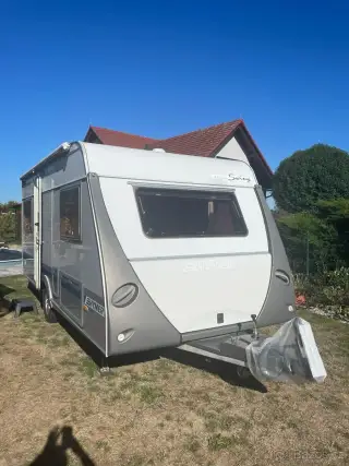 HYMER ERIBA SWING 491 – PLNĚ SOBĚSTAČNÝ KARAVAN