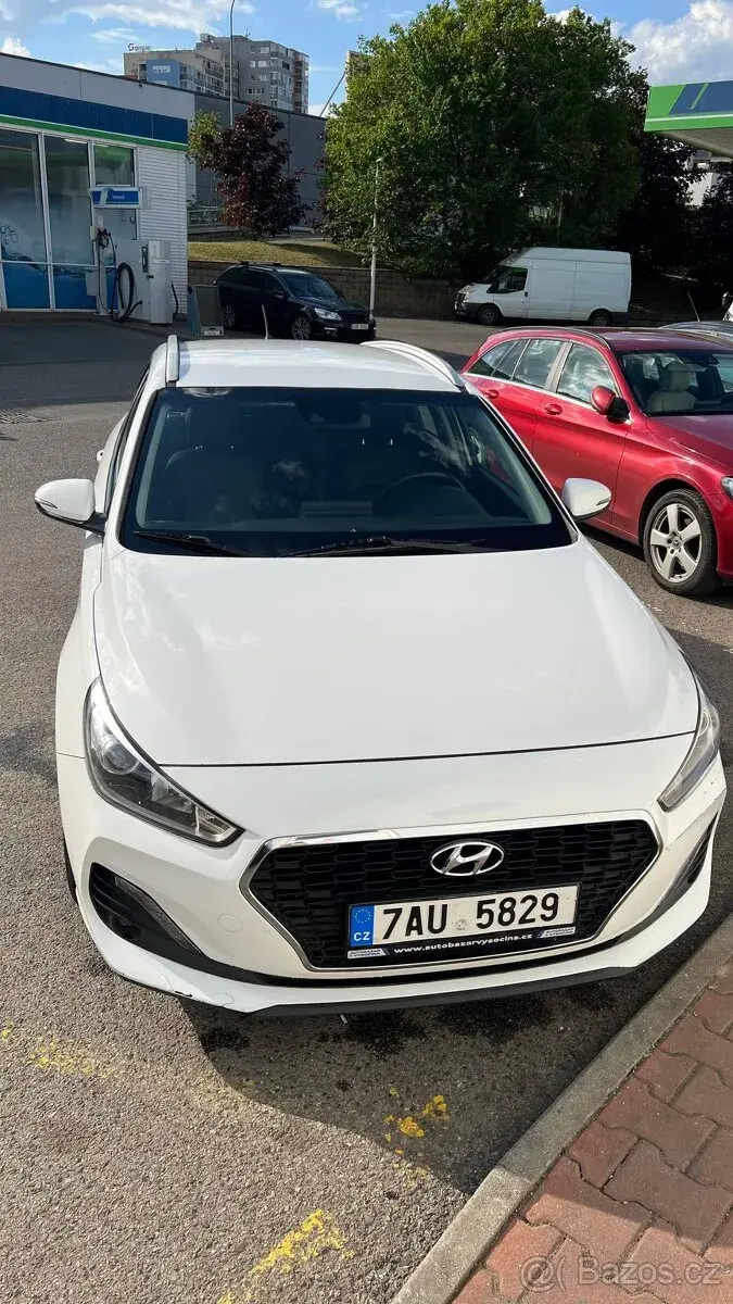 Hyundai i30 – 2019, 8 000 km