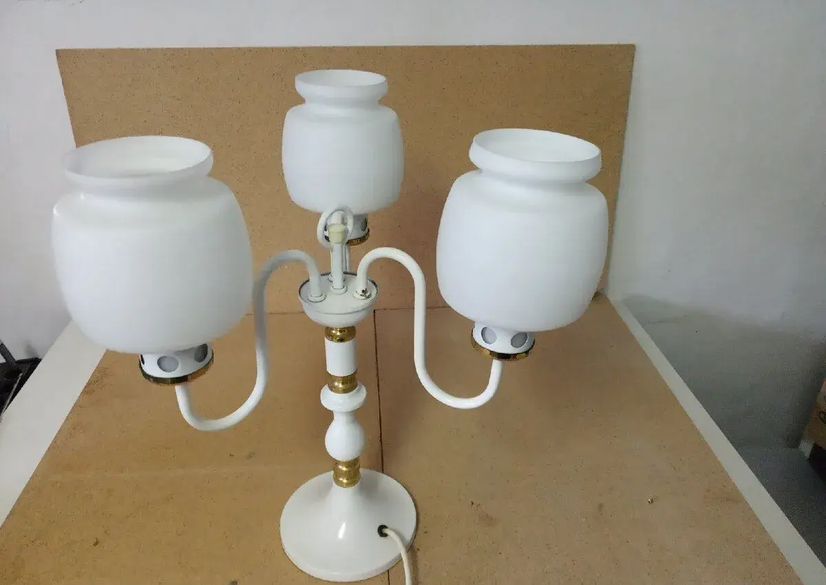 Stolní lampa