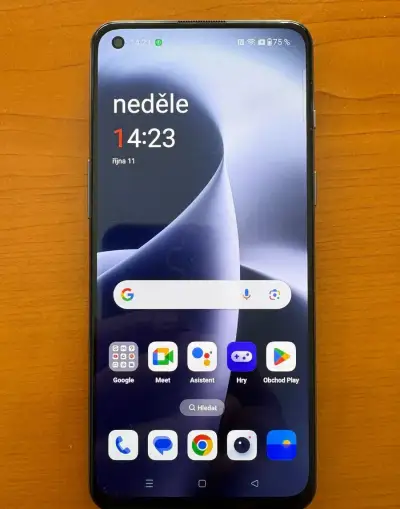OnePlus Nord 2T 5G (8GB/128GB) – Skvělý stav, Android 14