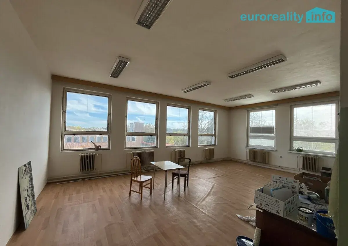 Pronájem, kancelář 22 m2, Mariánské Lázně, Karna