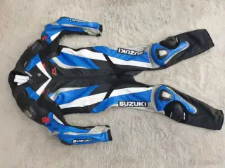 Moto kombineza Suzuki Gsxr 54Eur