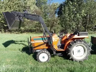 Malotraktor Kubota SUNSHINE L1 225