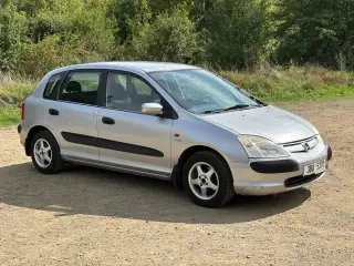Honda Civic – 2001, 234 000 km