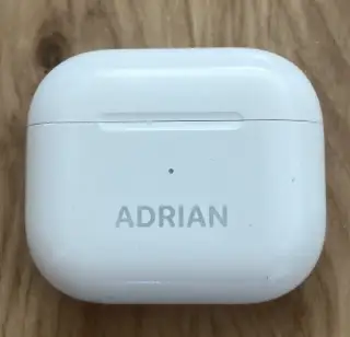 Apple AirPods 3 - náhradní díl
