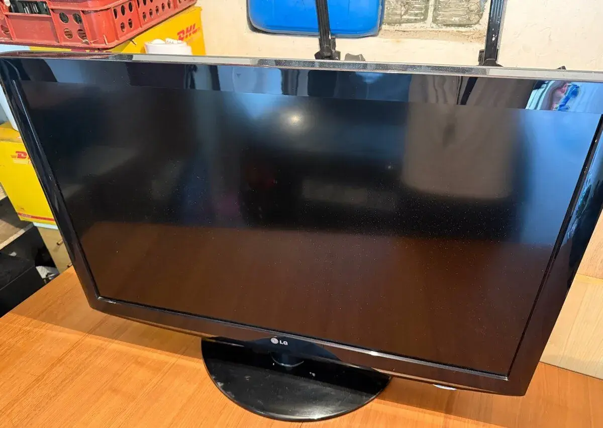 Televize LG 42LH250C