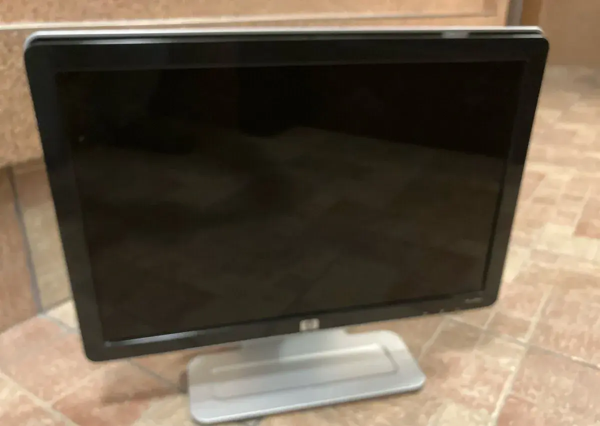 Monitor HP 19’´ s repro