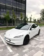 Tesla Model – 60 850 km