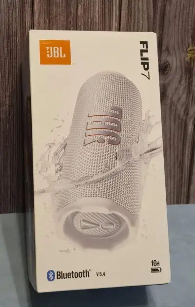 NOVÝ JBL Flip 7 za CENU, bílá barva