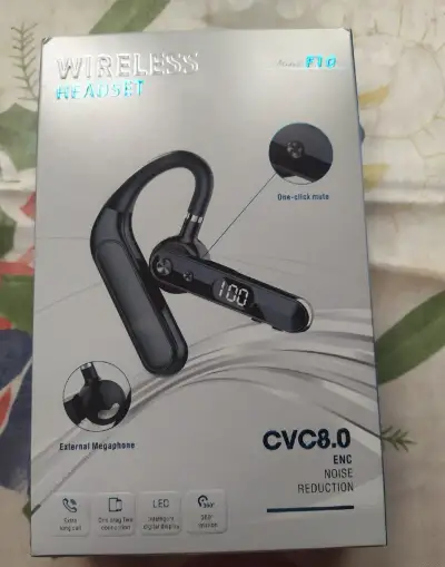 Handsfree bluetooth. Nové.