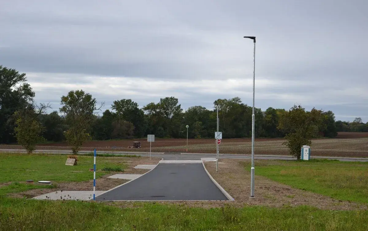 Prodej stavebního pozemku 912 m² Sezemice_Počaply