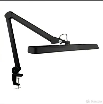 Profesionální bezstínová stolní LED lampa