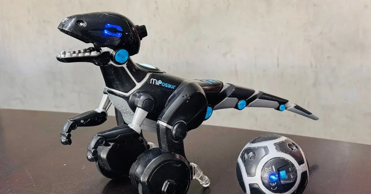 Interaktivní robot WowWee Miposaur – Zánovní stav