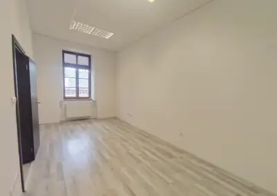 Pronájem kanceláře 39m2, Hlavní třída Šumperk