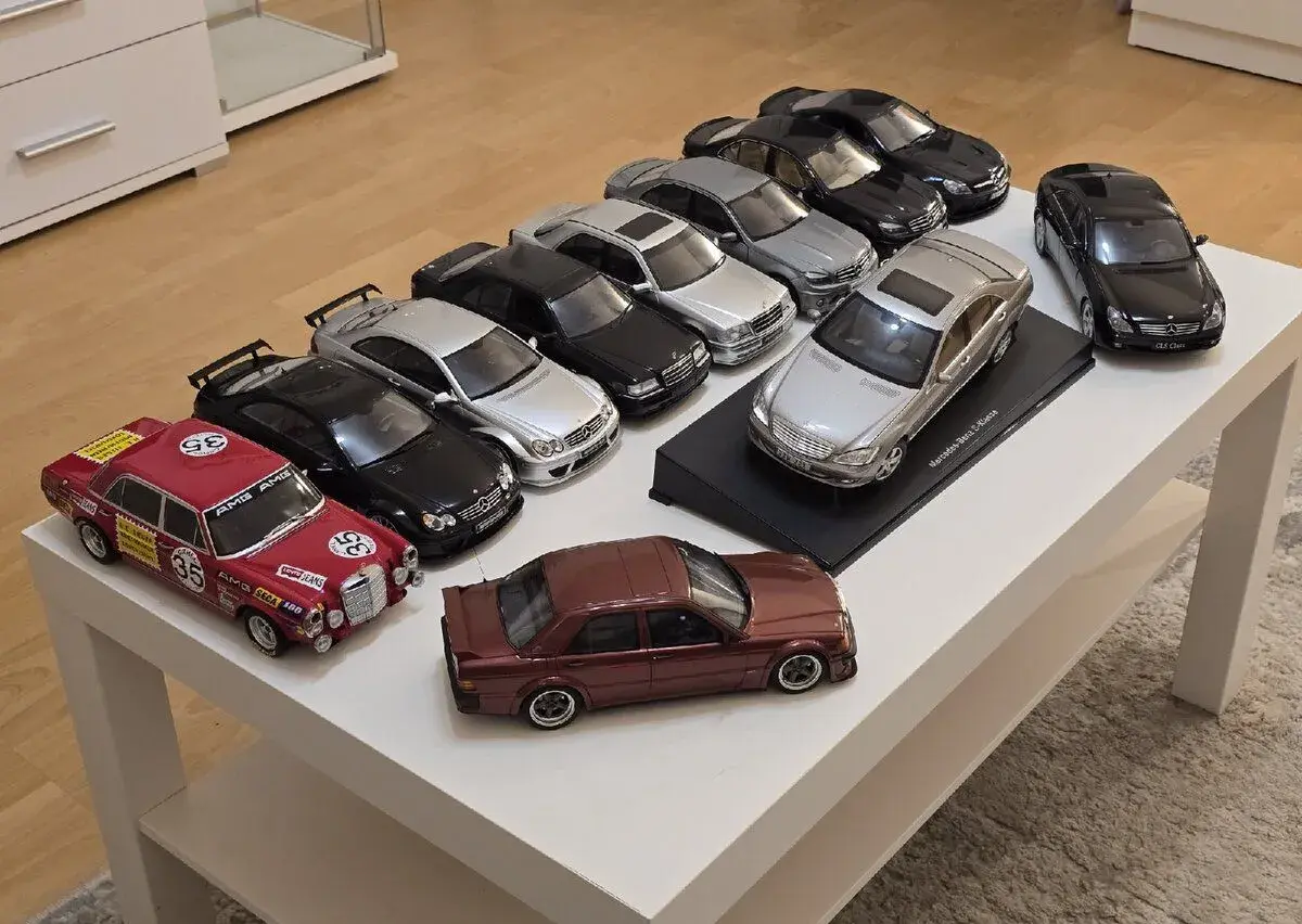 Modely Mercedes 1:18