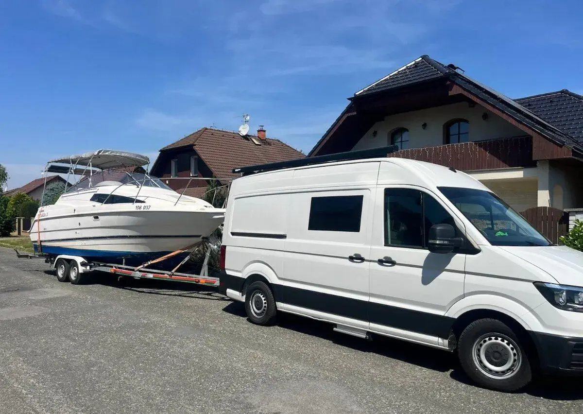 Motorový člun Bayliner Ciera 2655 rv 1997
