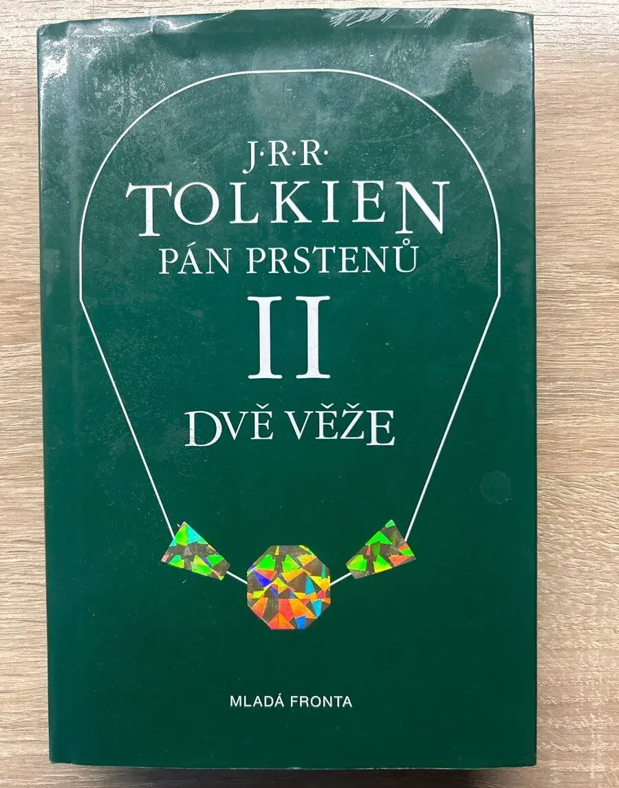 Pan Prstenu Tolkien 2 věže