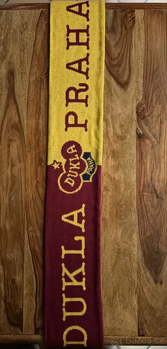 DUKLA PRAHA šála