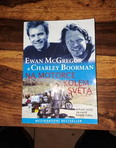 Na motorce kolem světa. Cesta kostí