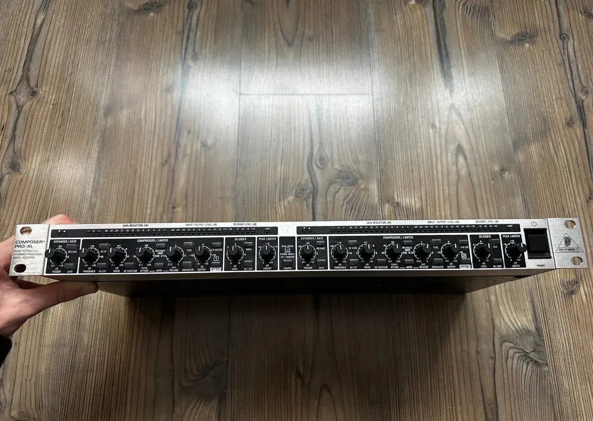 Behringer Composer Pro-XL MDX2600