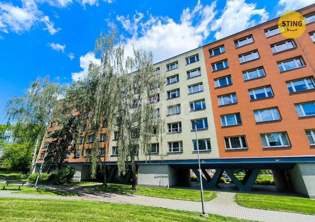 Prodej bytu 2+1 v osobním vlastnictví, 58 m2 - Karvi, 135730