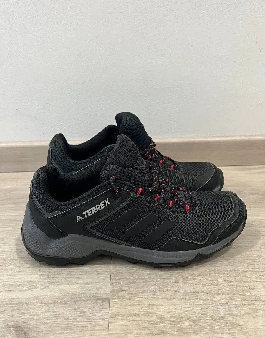 Trekové boty adidas Terrex Eastrail - vel 39 1/3 (jako nové)