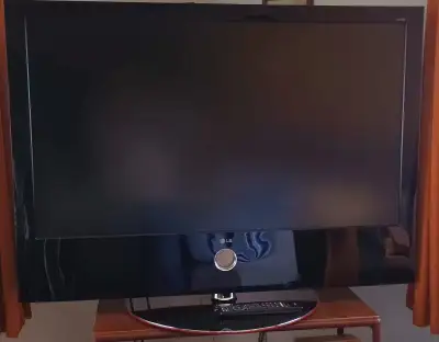 LG televize 47'
