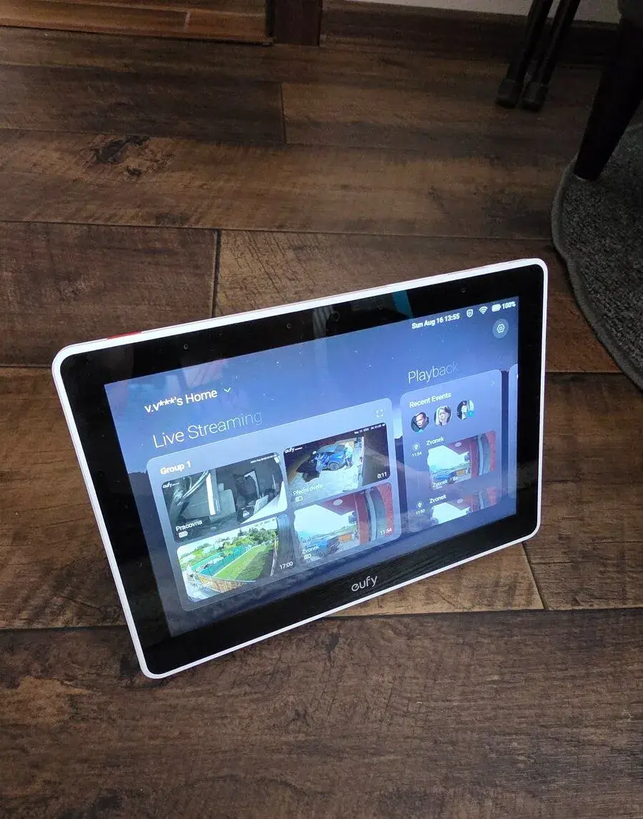 Eufy Smart Display E10 ke kamerovému systému Eufy