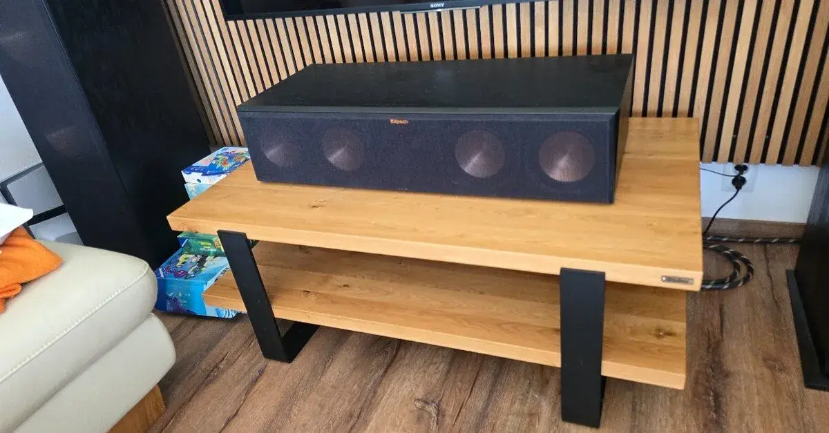 Centrální reproduktor Klipsch RC-64 iii