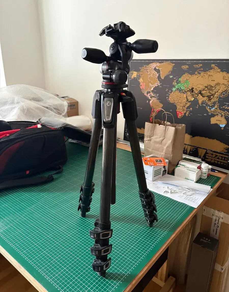 Karbonový stativ Manfrotto 055CXPRO4 s hlavou