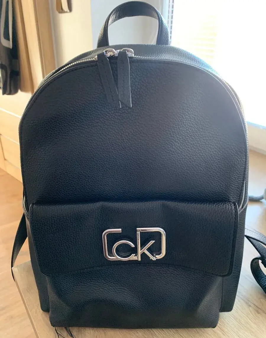 Dámský batoh Calvin Klein černý