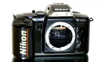 Nikon F-401x
