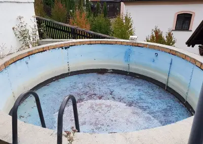 Bazén nádrž smalt Vítkovice