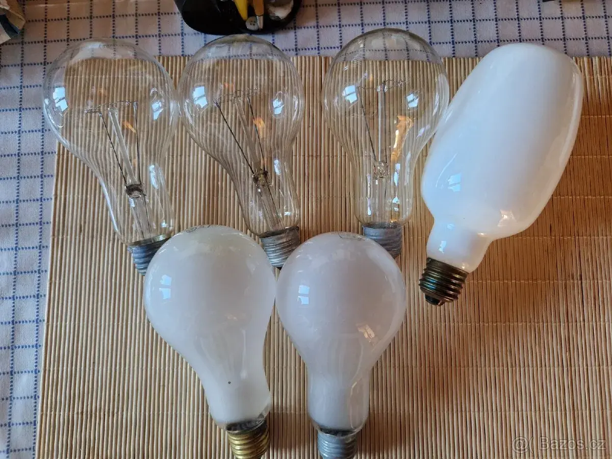 Velké žárovky 19cm E27 150/200W