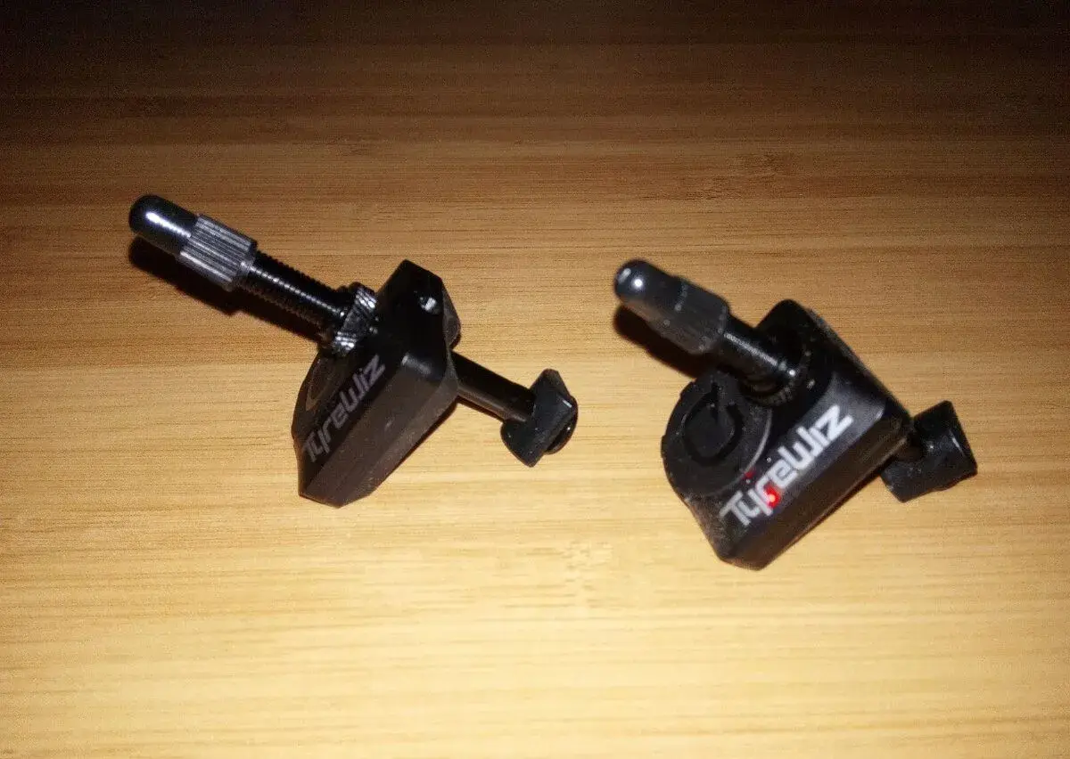 Nové Quarq TyreWiz - snímače tlaku