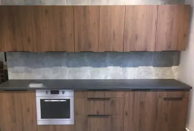 Kuchyňská linka dřevěný dekor