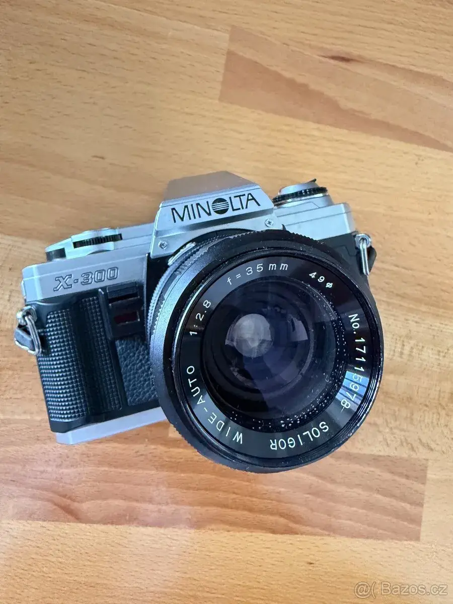 Minolta X-300 + Soligor Wide-Auto 35mm f/2.8