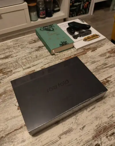 Motorola Razr Fold FIFA Edition 16/512