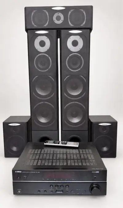 Domácí kino Quadral Quintas 5000 5.0 + receiver Yamaha