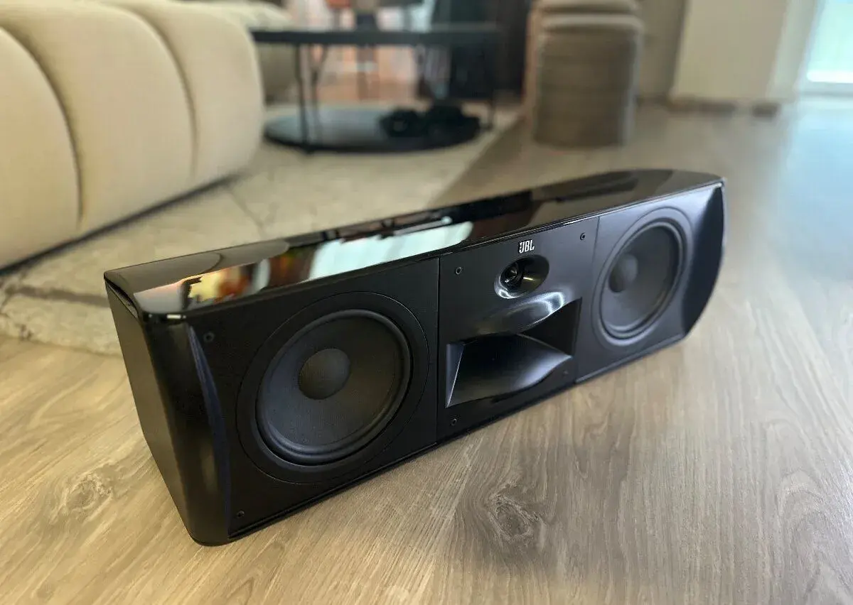 JBL LS Center