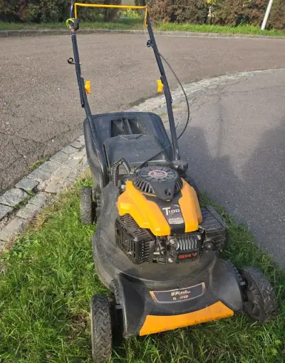 Travní sekačka RIWALL