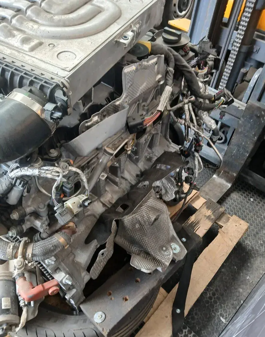 Motor DT306
