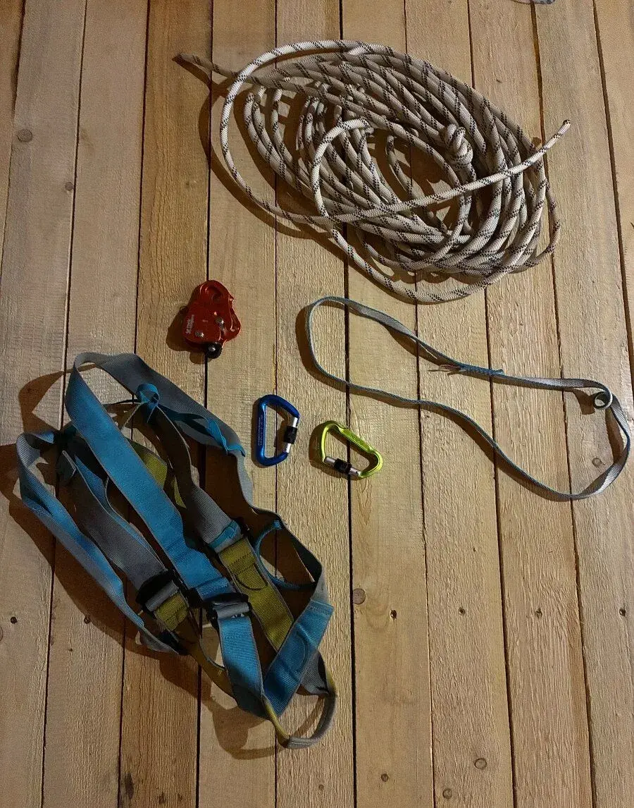 Catch,karabiny,podsedák,lano pracovní 15m,popruh