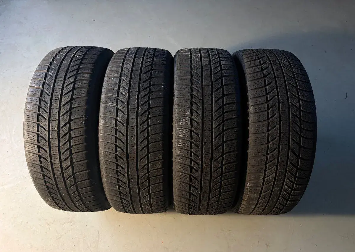 Zimní pneu Continental 205/50R17