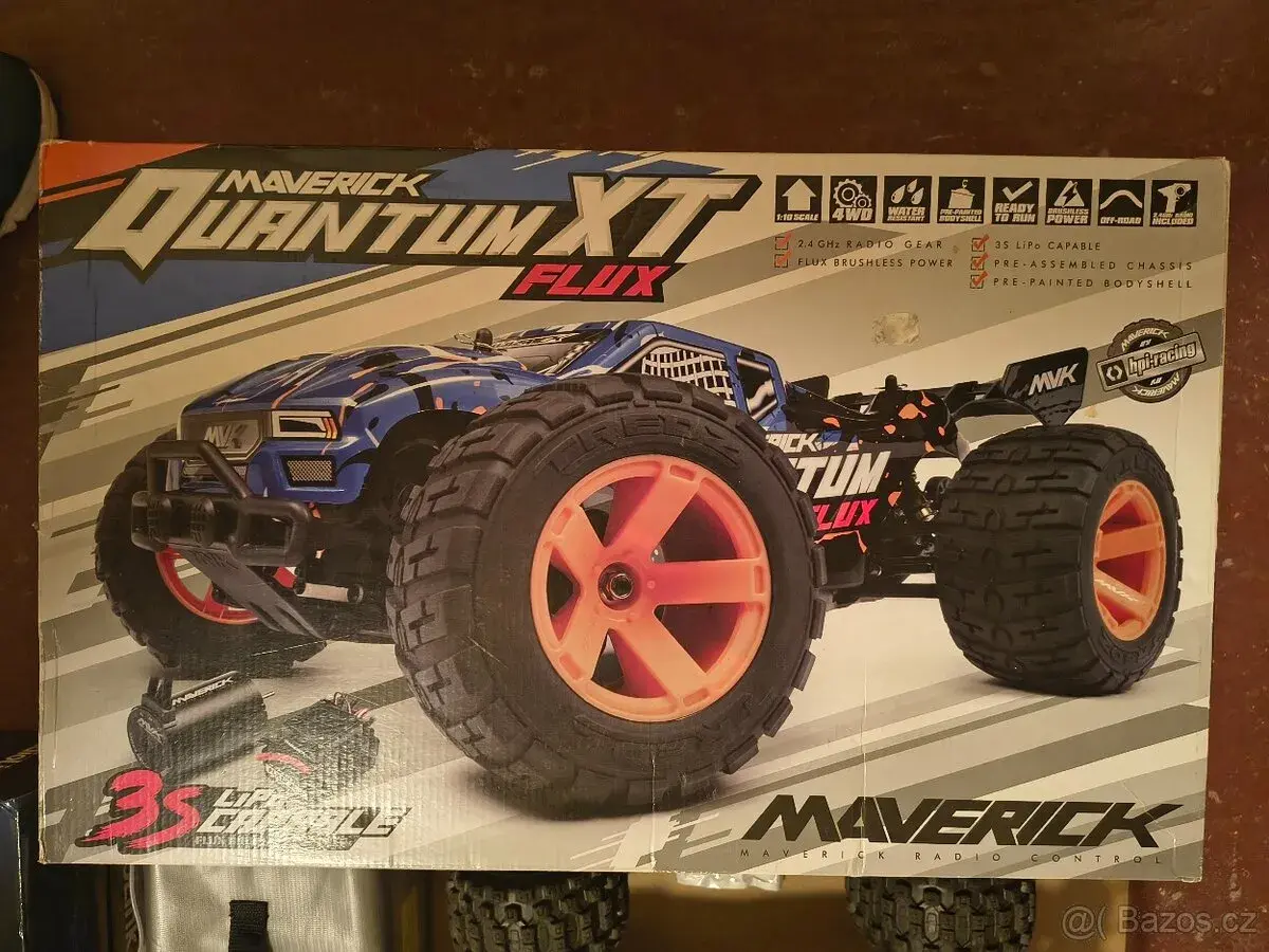 Maverick Quantum XT Flux + spousta náhradních dílů