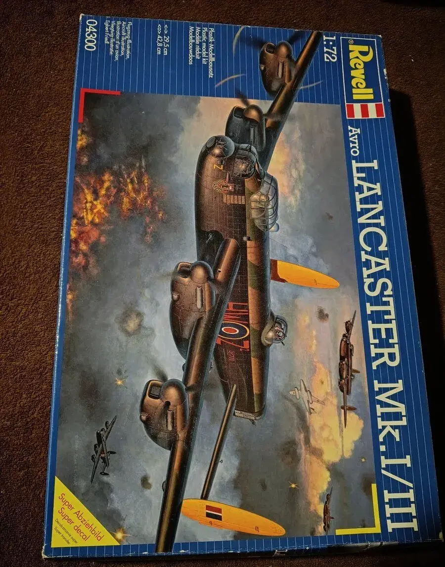 Lancaster 1/72 Revell