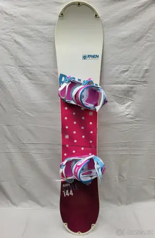 Nový snowboardový komplet Raven 144 cm s vázáním Raven